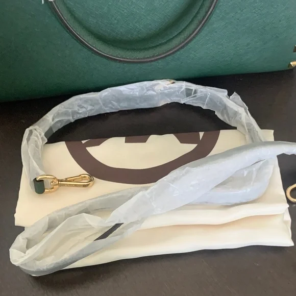 NWT Michael Kors Malachite Green Selma Gold Stud Satchel. - Picture 6 of 14